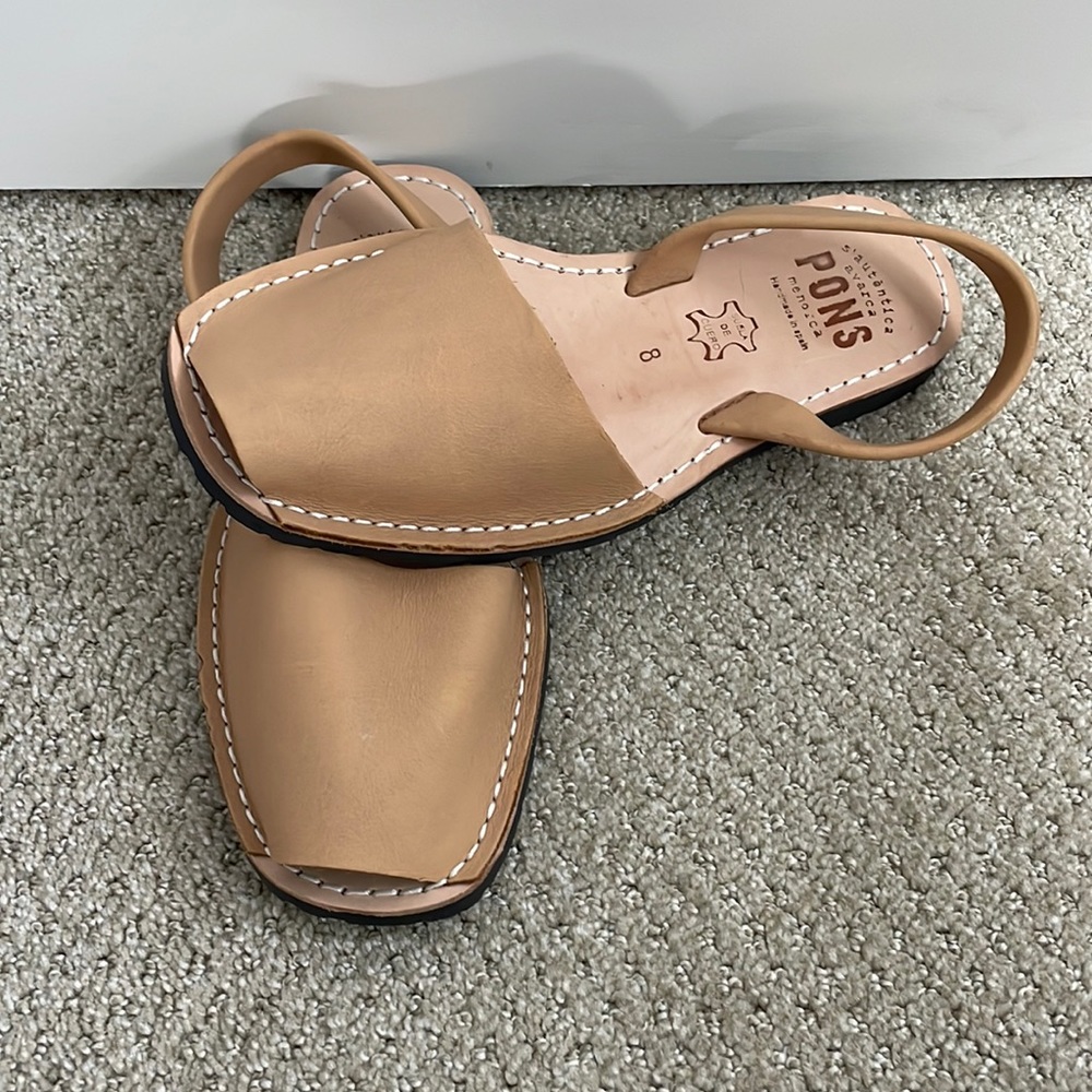 PONS sandal